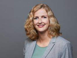 Dr. Marlien Schlaphoff